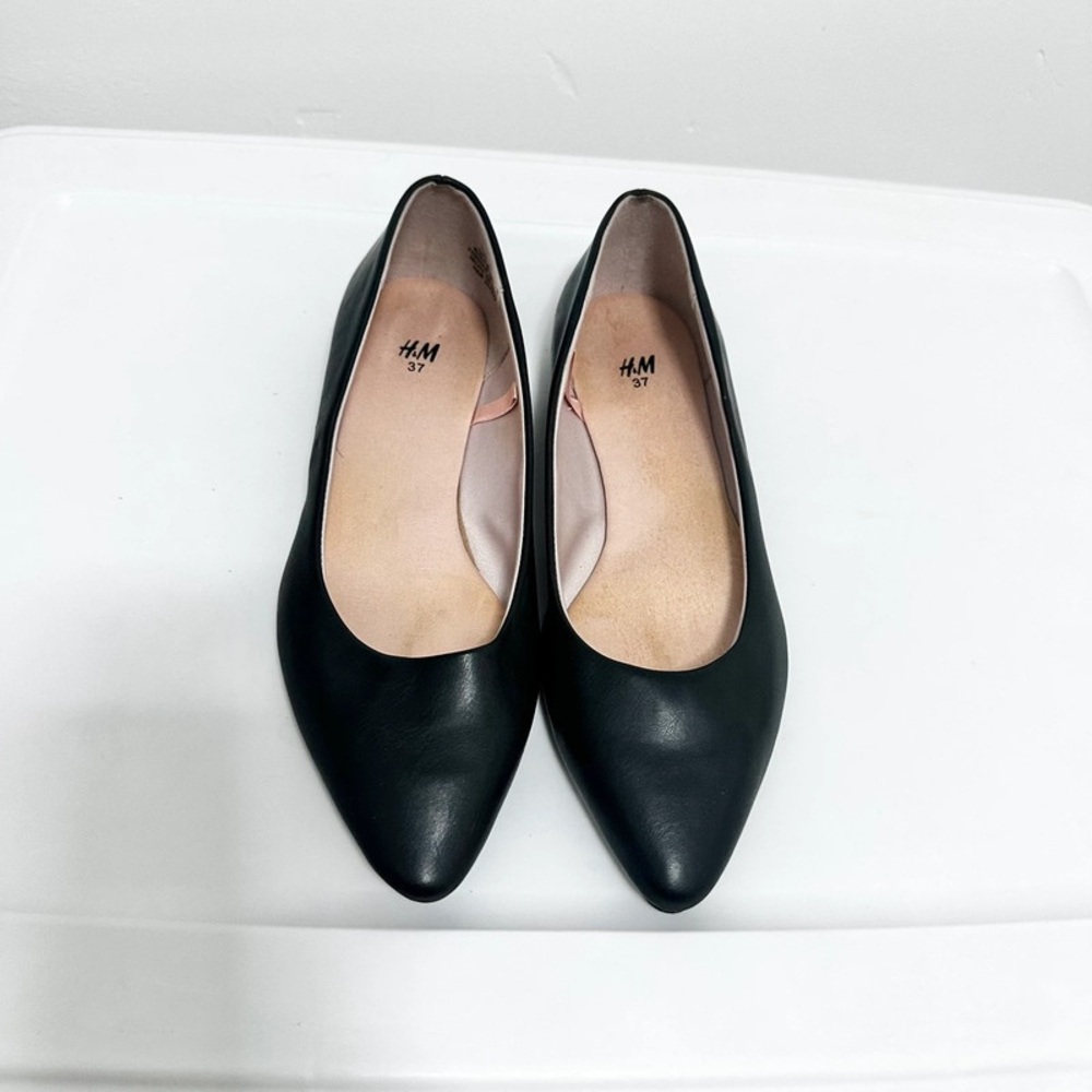 H&M Black Heels Sleek Minimalist Design
